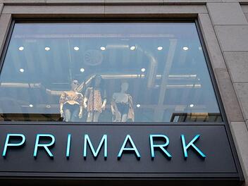 Streit zwischen Primark und Mitarbeiter: Unternehmen fordert Krankenakte und kürzt Gehalt