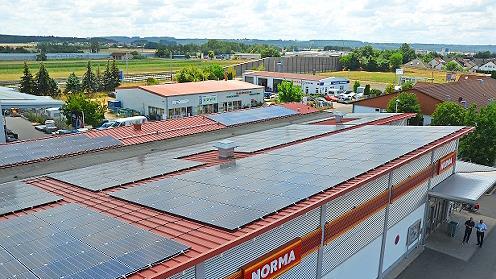 Das Solardach wurde auf der Norma installiert.