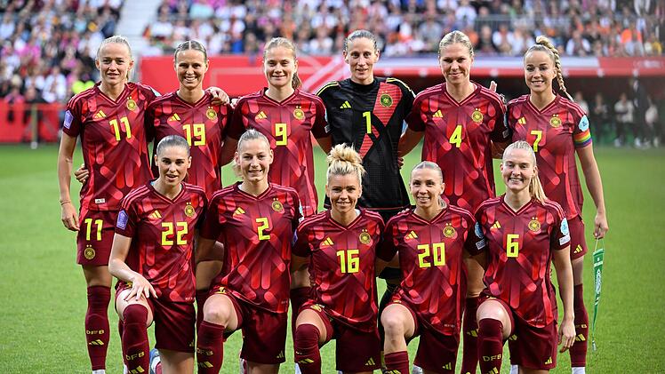 Kann Deutschland Europameister werden? In Bremen zeigten die deutschen Fußball-Frauen eine exzellete Leistung gegen die Niederlande.