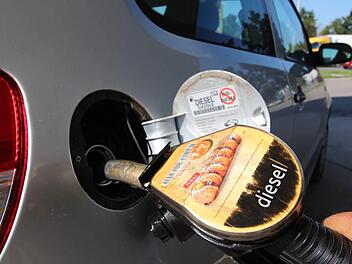 Der Dieselmotor ist als Kraftstoff sparende Technologie noch immer beliebt bei Autofahrern, die viel unterwegs sind.  Foto: Andreas Oswald