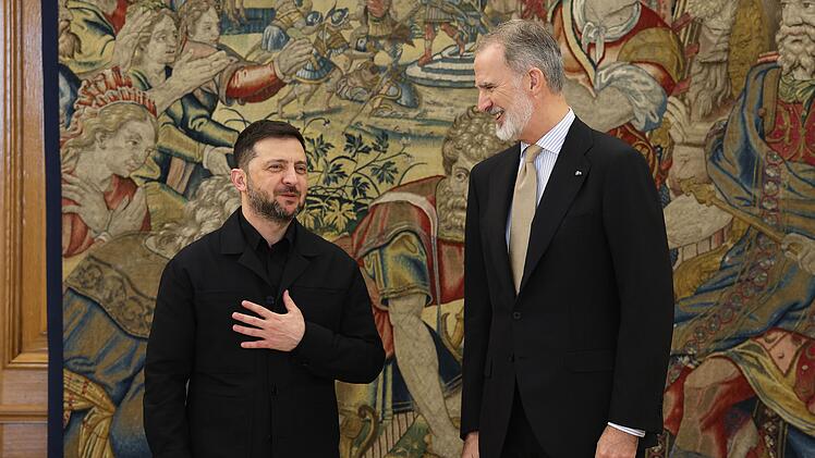 Ukraine-Krieg - Selenskyj in Madrid