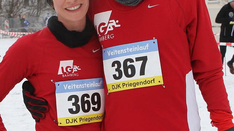 Oberfränkische Meister auf der Mittelstrecke über 4100 Meter wurden Susanne Lutz und Felix Hentschel (beide LG Bamberg).