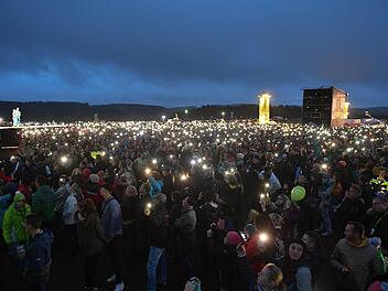 Im Jahr 2017 fand das Bayern-3-Dorffest mit ausgelassener Stimmung und in toller Kulisse  im oberfr&auml;nkischen Teuschnitz statt. Foto:Ronald Rinklef