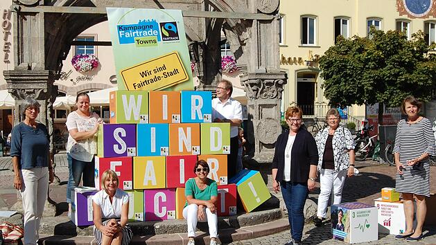 Hammelburg ist bereits Fair-Trade-Stadt, der Landkreis m&ouml;chte das Siegel nun ebenfalls f&uuml;r sich bekommen.
