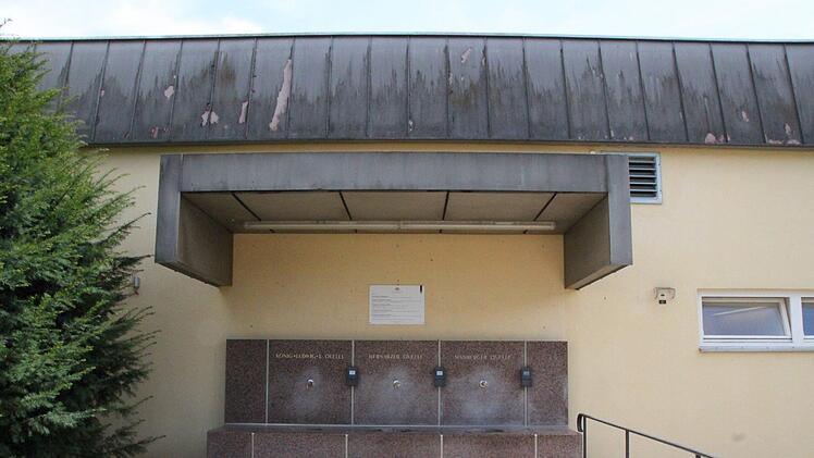 Die Wasserabfüllanlage vor der Wandelhalle wird in Zukunft direkt am Parkplatz zu finden sein. Foto: Ulrike Müller