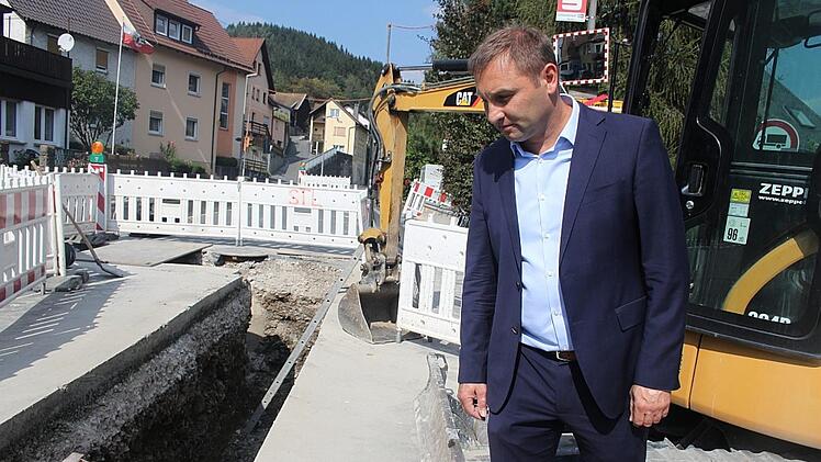 FWG-Vorsitzender Jürgen Baumgärtner treibt die Sanierung der FWG voran. Alleine in diesem Jahr wurden 13,8 Millionen Euro investiert,Foto: Archiv