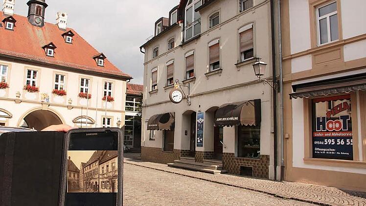 Auch mit dem Smartphone sollen künftig vor Ort historische Daten in Burgebrach abgerufen werden können. Foto: p