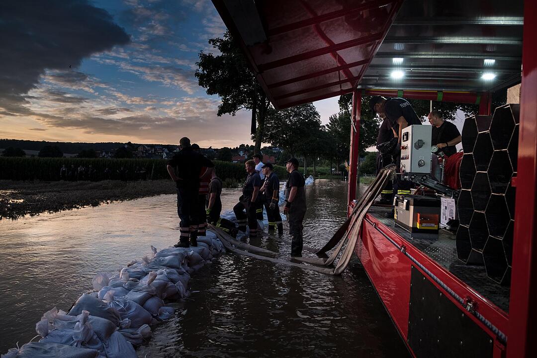 Hochwasser in Deutschland: Der Kampf gegen die Fluten