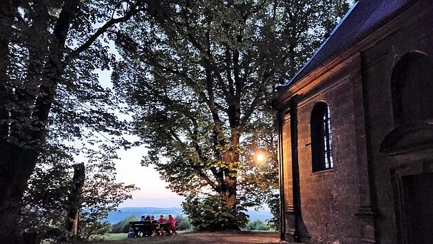 Sch&ouml;ne Ausblicke genie&szlig;en oder einfach die Seele baumeln lassen. Auch zum Ansberg (Veitsberg) geht es im Jahr 2023.