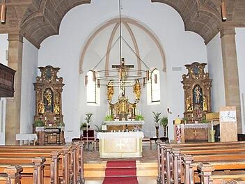 Der Innenraum der Ampferbacher Kirche soll umfassend saniert werden. Die Gemeinde Burgebrach beteiligt sich an den Kosten. Foto: Elke Pieger