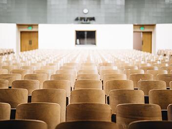 Ebermannstadt: Landvolkshochschule Feuerstein muss Insolvenz anmelden - "unumgänglich" Ebermannstadt: Landvolkshochschule Feuerstein muss Insolvenz anmelden - "unumgänglich"