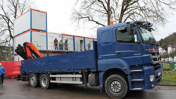 Die Wohn-Container standen mitten im Kurpark. Foto: Ulrike Müller