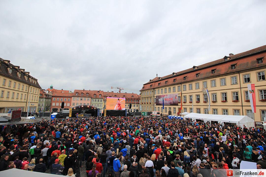 Public Viewing am Maxplatz Teil 1