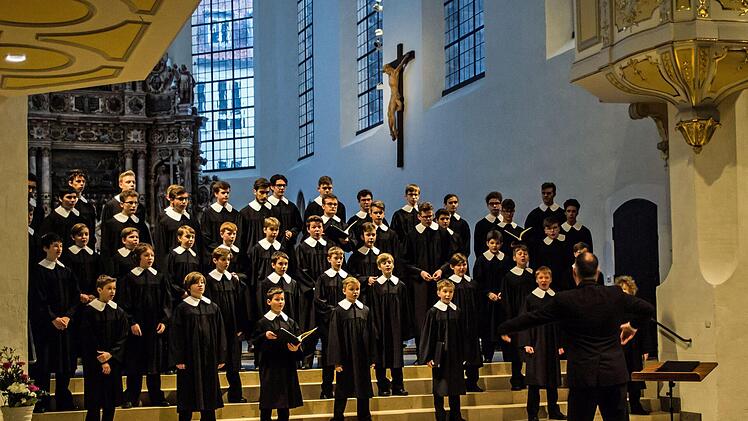 Faszination Chorgesang: Der Windsbacher Knabenchor beeindruckte zahlreiche Zuhörer in der Coburger Morizkirche.Foto: Jochen Berger