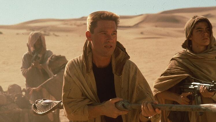 Colonel Jack O'Neil (Kurt Russell) muss sich mit einem gef&auml;hrlichen Gott herumschlagen.