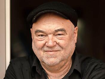 Wolfgang Buck tritt am Samstag in der Teufelshöhle auf.