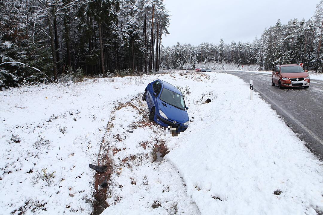 Kreis Ansbach: Auto kracht in Rettungswagen