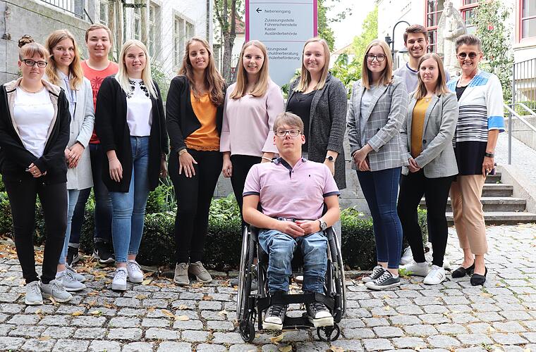 Ausbildung im Landratsamt: Von Abfall bis Zulassung
