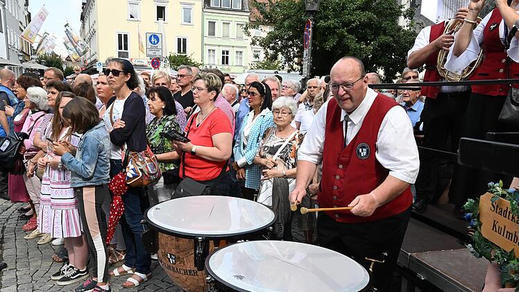 Das Bierfest 2022 hat begonnen. Foto: Ronald Rinklef