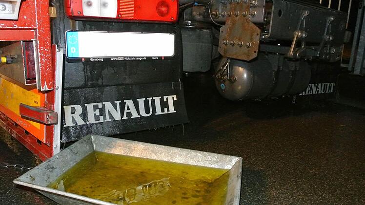 Von dem Lasterfahrer fehlt bislang jede Spur. Foto: Brigitte Krause