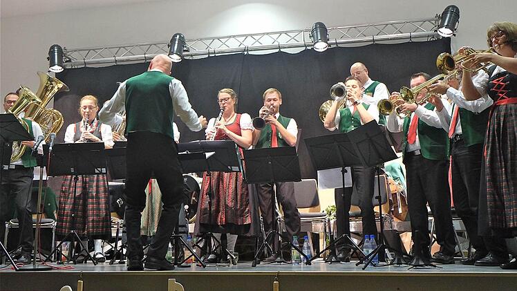 Stadtkapelle Hammelburg beim Böhmischen Konzert. Foto: Gerd Schaar