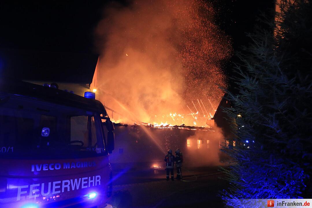 Scheune in Frensdorf brennt nieder