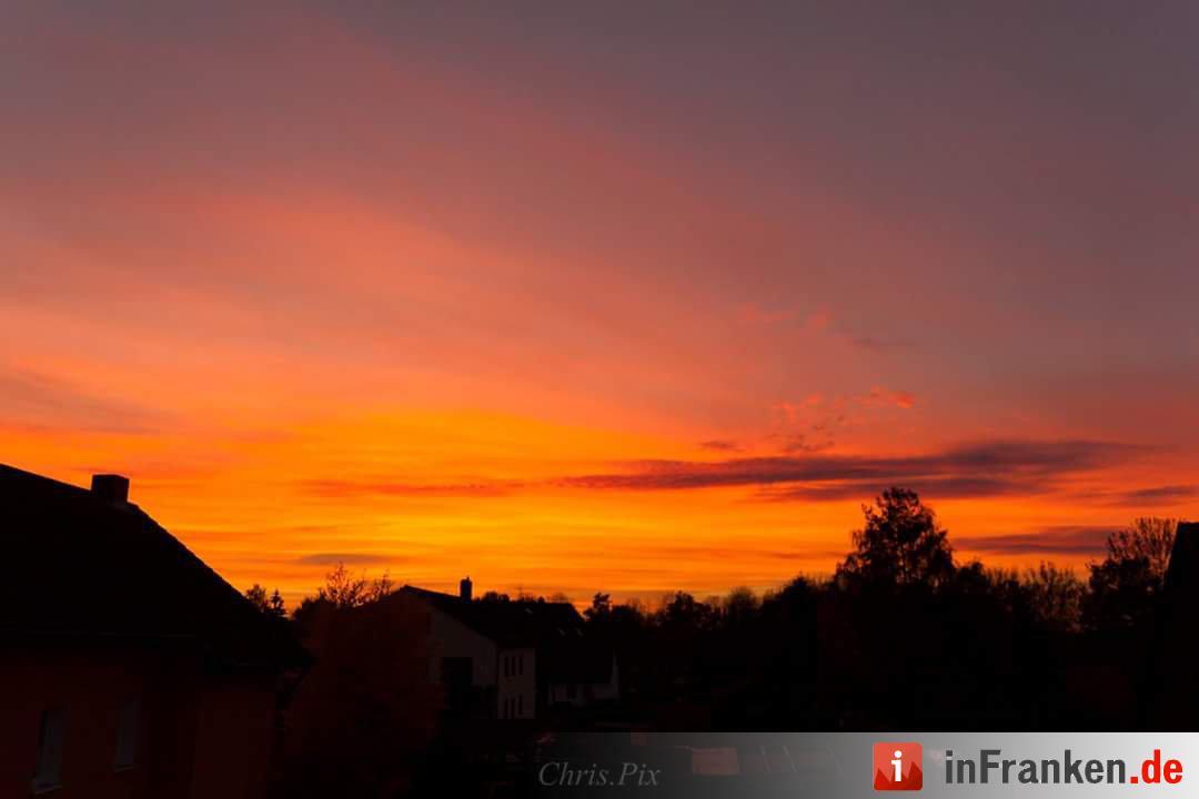 Abendrot vom 8.11.2015 - Die Bilder unserer Leser
