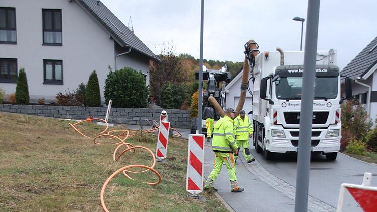 Das Glasfaserkabel liegt zum Verlegen bereit.Matthias Einwag