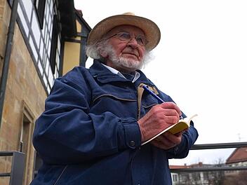 Von Bamberg fasziniert: Hans-Manfred Milde, der hier schon viele Märchen ersann. Fotos: Thomas Rinke