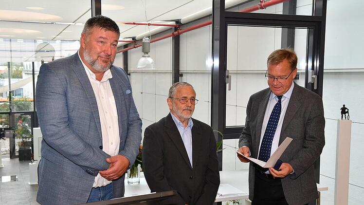 Verleihung der Bürgernadel am 11. Juli im Tagungsraum der Mediengruppe Oberfranken. Foto: Ronald Rinklef