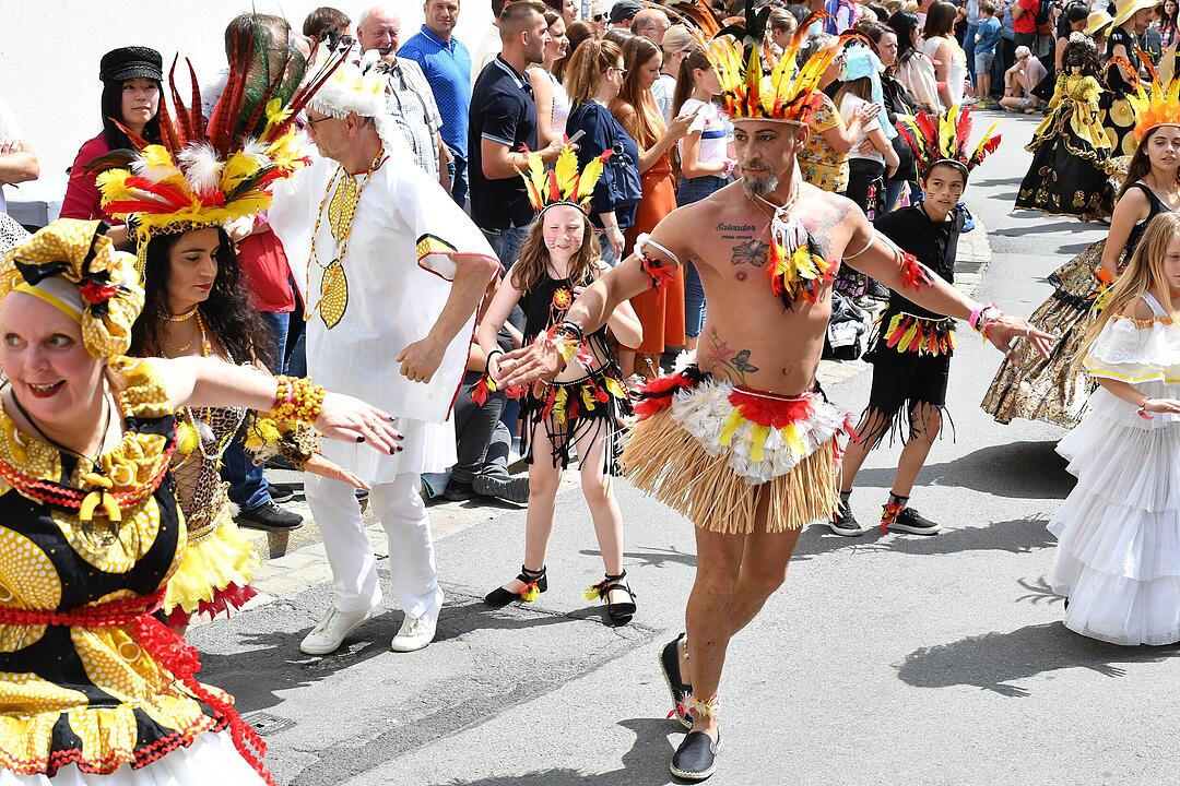 Umzug beim Samba-Festival in Coburg