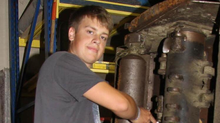 Sebastian Schmidt jobbt aktuell schon bei der Firma Fleischmann - ab September beginnt er in derselben Firma eine Lehre zum Zimmermann.