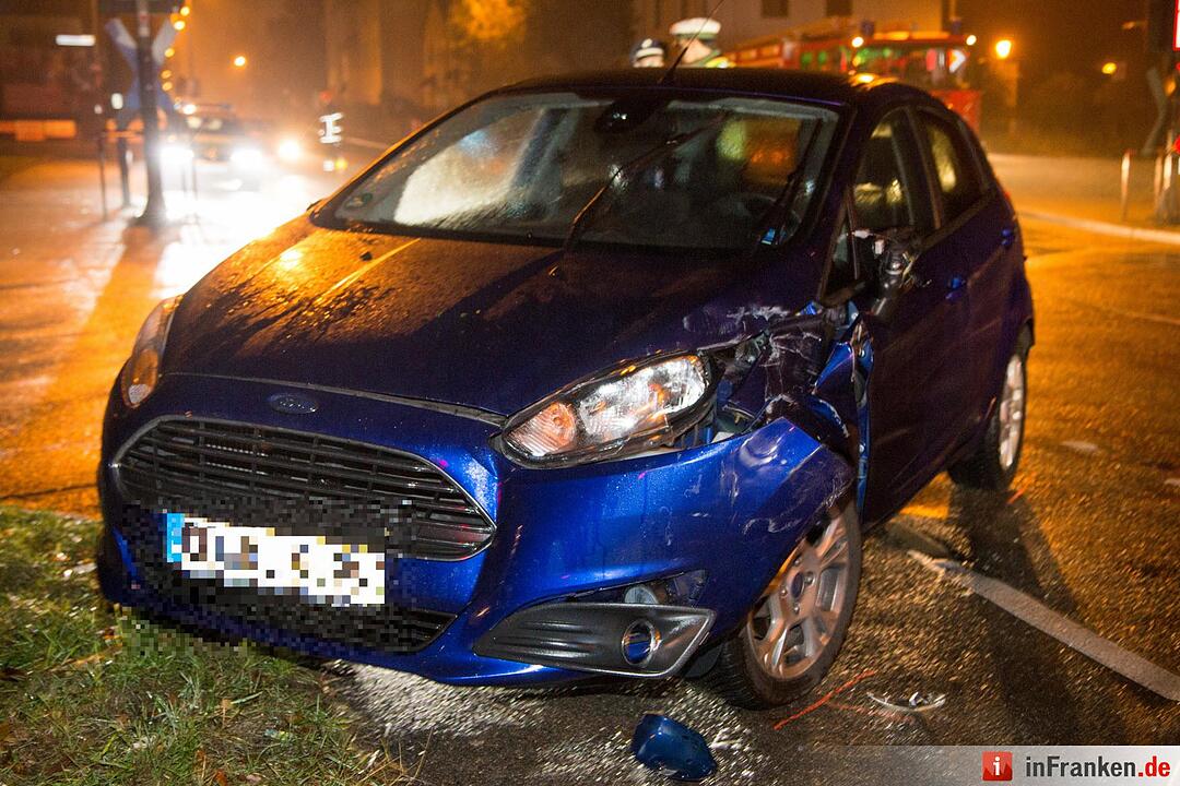 Kollision an Bahnübergang in Coburg