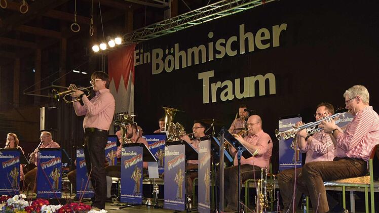 Markus Nesher präsentierte das Trompetensolo der "Böhmischen Franken" aus der Komposition "Easy Goin'" von Robert Bernt. Foto: Andreas Welz