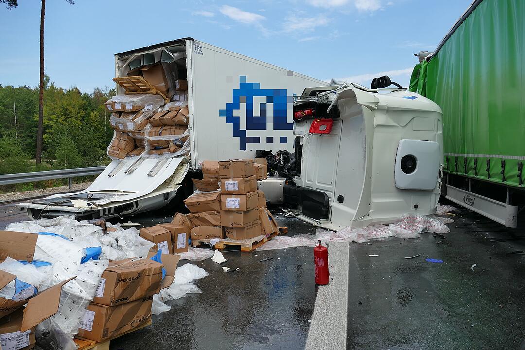 Schwerer Auffahrunfall auf der A6