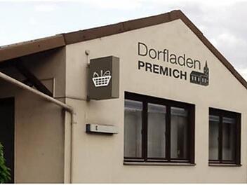 Ob es sich lohnt das bestehende Gebäude in Premich für den Dorfladen zu nutzen (wie hier in dieser Fotomontage, die Andreas May für Premicher Arbeitskreis Dorfladen erstellt hat) oder ob eventuell ein Neubau billiger wäre müssen Fachleute prüfen. Fotomontage: Andreas May