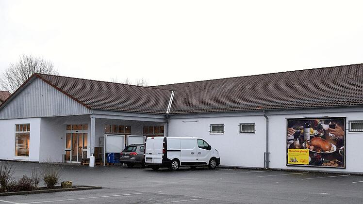 Das ehemalige "Netto-Geb&auml;ude" (In der Au 2) wird wieder mit Leben erf&uuml;llt. Wie der j&uuml;ngsten Bauausschusssitzung zu entnehmen war, er&ouml;ffnet hier demn&auml;chst ein "D&auml;nisches Bettenlager".Dieter Radziej