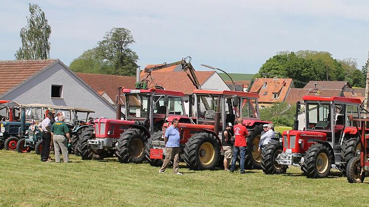 Viele Oldtimertraktoren sind am Wochenende nach Brünn gekommen.