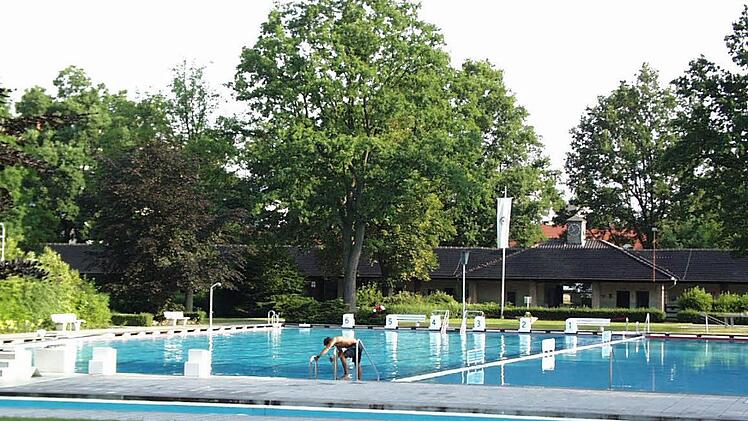 Das Stadionbad vor der Sanierung Foto: Stadtwerke