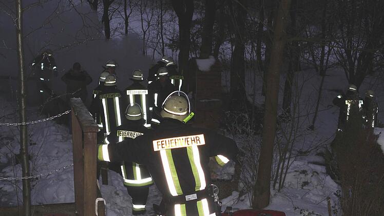 In Nordhalben brannte eine Gartenhütte komplett aus. Foto: Michael Wunder