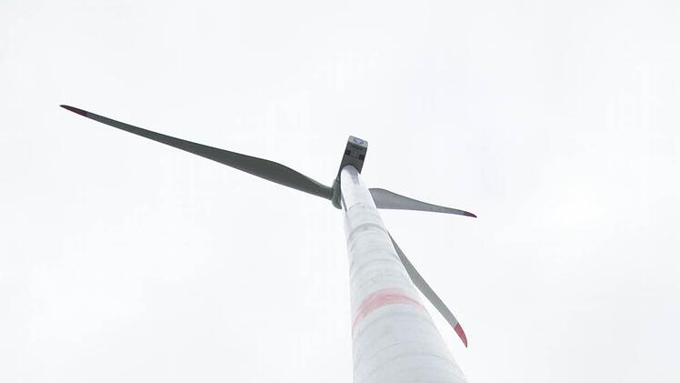 In Sulzthal soll eine Windkraftanlage entstehen.Foto: Archiv/ Arkadius Guzy