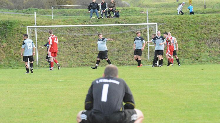 Schnappschuss vom Spiel der Woche in Obereschenbach. Foto: ssp