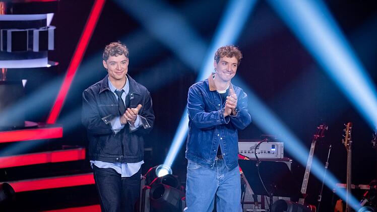 Roman Lochmann (links) ist gemeinsam mit seinem Bruder Heiko Teil der neuen Staffel von "The Voice Kids".