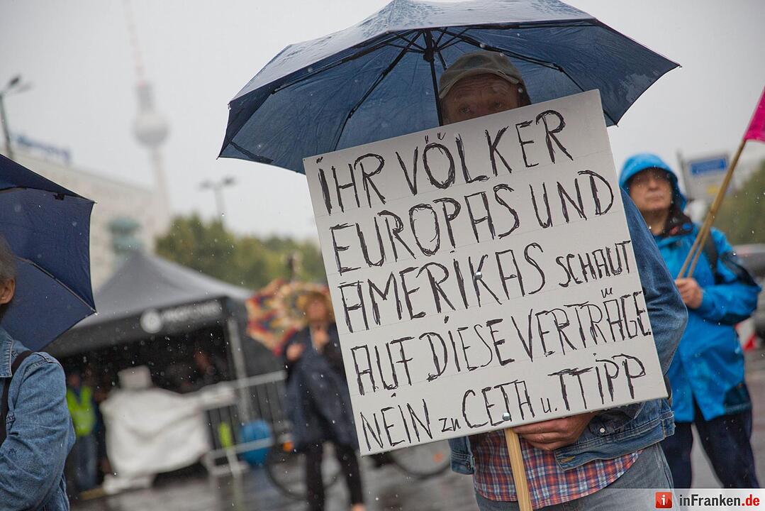 Demonstration gegen CETA und TTIP
