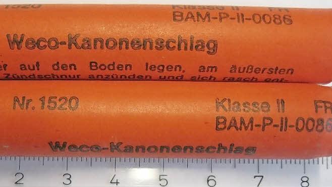 Legale Böller haben ein Zulassungszeichen. Foto: LKA