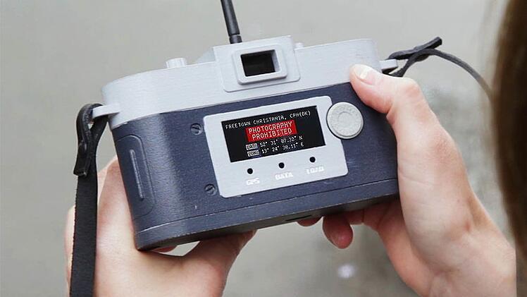 Nein, dieses Foto gibt es schon: Die "Camera restricta" nimmt dem Knipser ein Stück weit die Motivwahl ab.