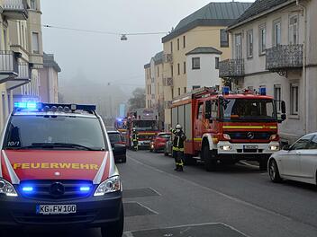 Ein Zimmerbrand in der Schönbornstraße stellte sich als Einbildung des Anrufers heraus.
