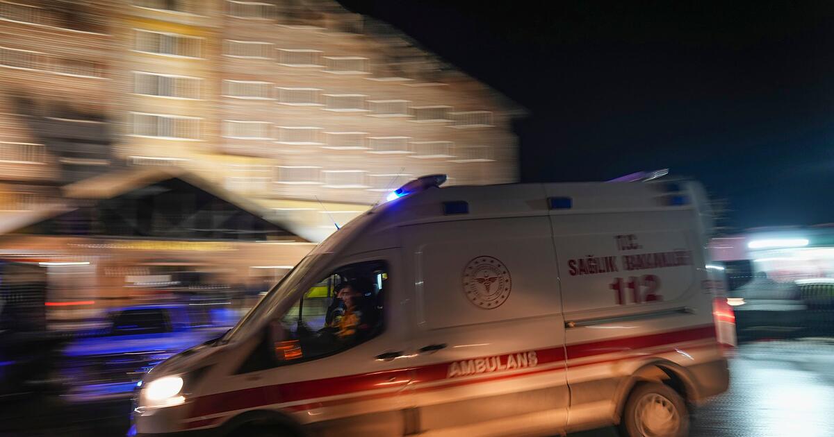 Acht-Tote-bei-Unfall-mit-Reisebus-in-S-dt-rkei