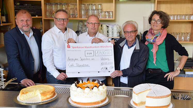 Würzburg: "Café Perspektive" erhält Spende - Integrationsprojekt für Menschen mit Beeinträchtigung