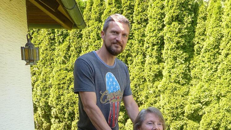 Matthias Gulden massiert seine Gulden auch zu Hause. Foto: Carmen Schwind